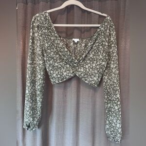 Green crop top blouse